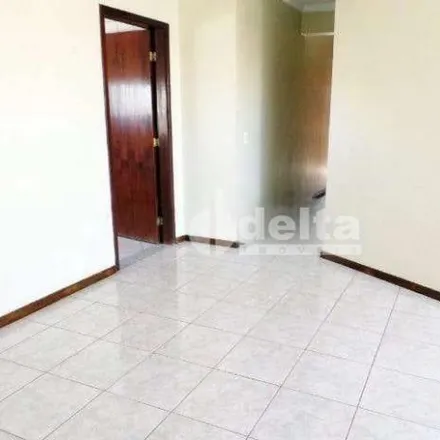 Buy this 3 bed apartment on Rua Caxambú in Osvaldo Rezende, Uberlândia - MG