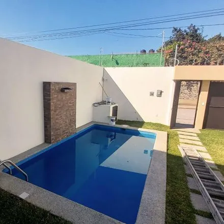Buy this 4 bed house on Extra in Paseo Burgos, Fraccionamiento Burgos de Cuernavaca