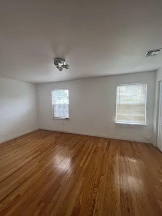 Image 7 - 286 Bowers Street, Jersey City, NJ 07307, USA - Apartment for rent