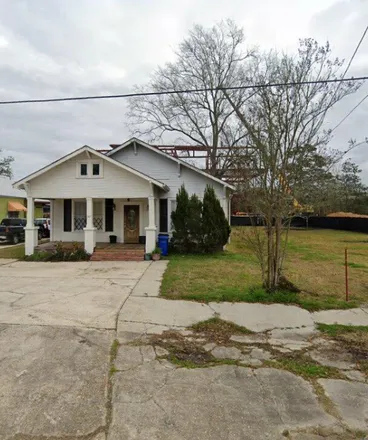 Rent this 1 bed room on 257 South Holly Street in Oliver, Hammond
