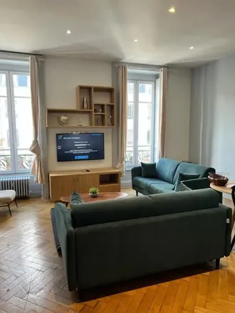 Image 3 - 2 Rue Duquesne, 69006 Lyon, France - Apartment for rent