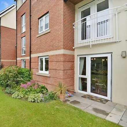 Buy this 2 bed apartment on Railway Station stop A in Alcester Road, Stratford-upon-Avon