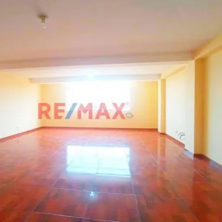 Rent this 2 bed apartment on Funeraria Solano in Calle Las Perlas, Barrio Obrero Industrial