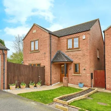 Buy this 4 bed house on Wentworth Drive in Stretton, DE13 0YJ