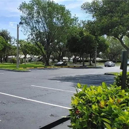 Image 3 - S-36, Northwest 39th Street, Lauderdale Lakes, FL 33309, USA - Condo for sale