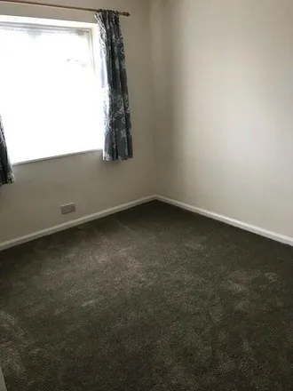 Image 7 - Frinton Road, London, RM5 2EL, United Kingdom - Townhouse for rent