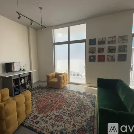 Image 4 - 2100 Van Buren Street, Unit 417 - Condo for rent