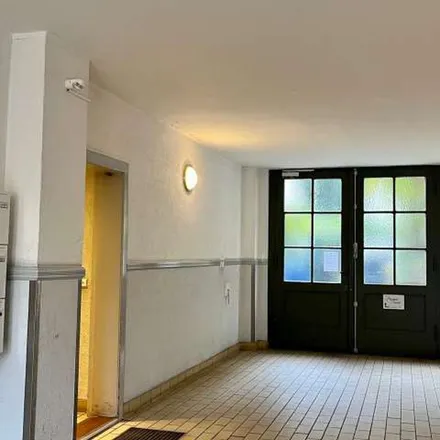 Image 9 - Alt-Schmargendorf-Grundschule, Friedrichshaller Straße, 14199 Berlin, Germany - Apartment for rent