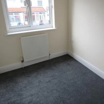 Image 9 - 66 Sandling Avenue, Bristol, BS7 0HT, United Kingdom - Townhouse for rent