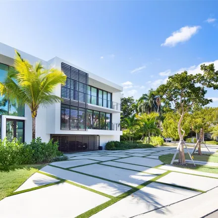 Image 1 - 420 North Hibiscus Drive, Miami Beach, FL 33139, USA - House for sale