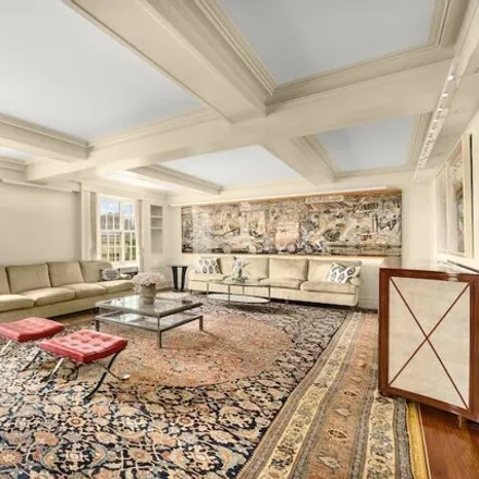 Rent this 5 bed condo on The Stanhope in 995 5th Avenue, New York