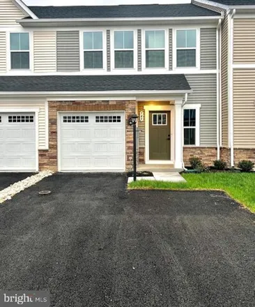 Rent this 3 bed house on Lindale Avenue in Antrim Township, PA 17225