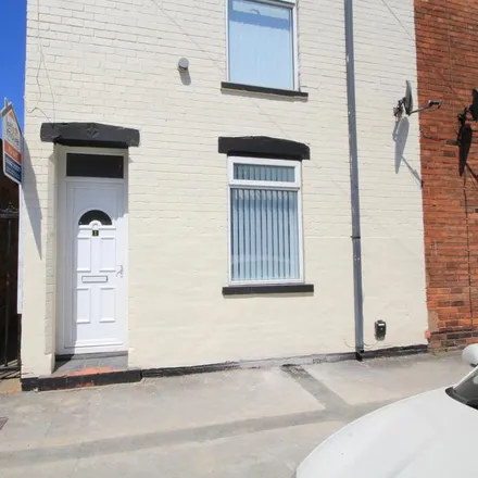 Image 1 - Rensburg Street, Hull, HU9 2NL, United Kingdom - House for rent