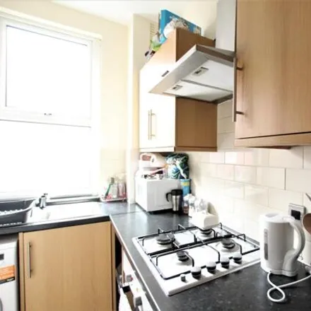 Image 4 - Claremont Place, Leeds, LS12 3ED, United Kingdom - Townhouse for sale