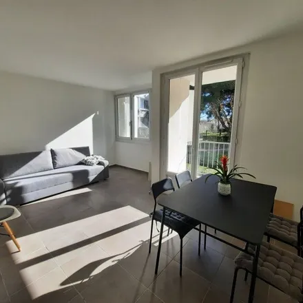 Rent this 1 bed apartment on 32 Rue des Chasseurs in 34070 Montpellier, France