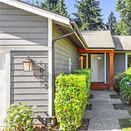 Buy this 4 bed house on Bridle Crest Trail in Redmond, WA 98052
