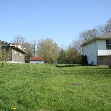 Image 5 - 6083 Saint Charles Road, Boone County, MO 65202, USA - House for sale