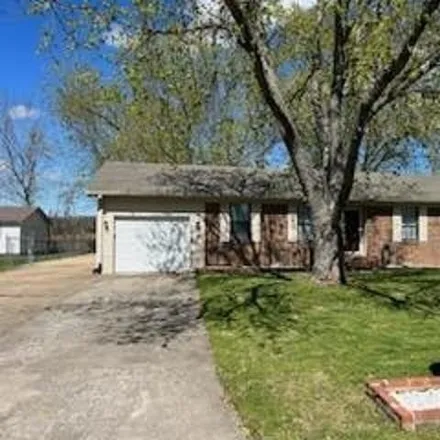 Buy this 3 bed house on 1970 East Vine Street in Union City, TN 38261