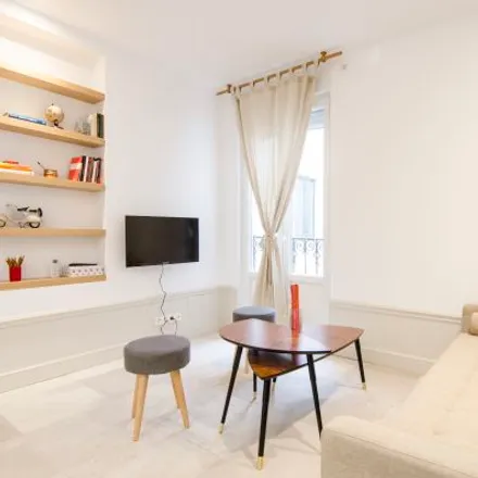 Image 3 - Calle de Valverde, 19, 28004 Madrid, Spain - Apartment for rent