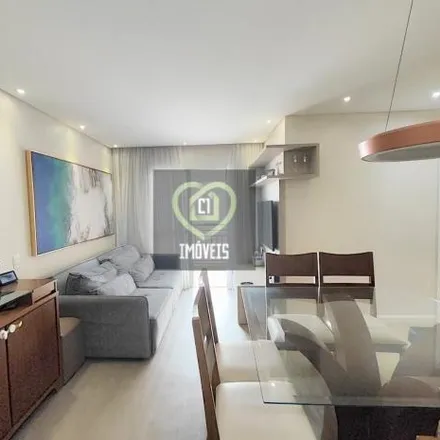 Buy this 3 bed apartment on Rua Conselheiro Brotero 548 in Santa Cecília, São Paulo - SP