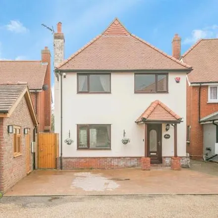 Buy this 4 bed house on Old School Close in St Osyth, CO16 8QW