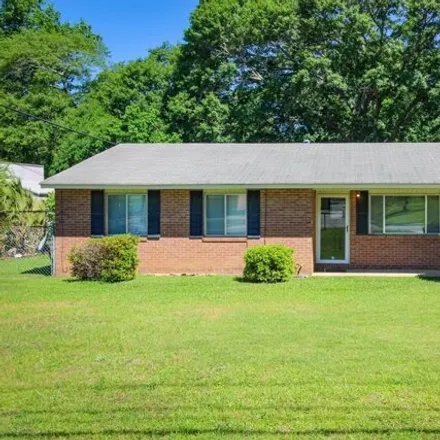 Buy this 3 bed house on 799 50th Street in Columbus, GA 31904