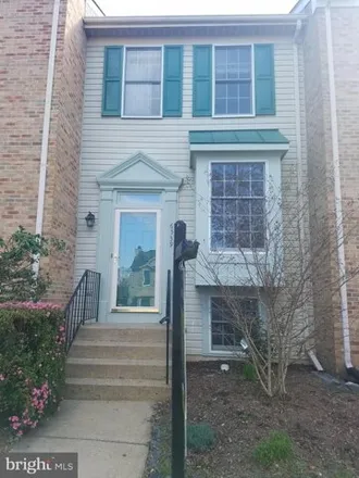 Rent this 3 bed house on 6539 Skylemar Trail in Centreville, VA 20121