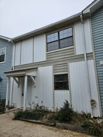 Buy this 2 bed townhouse on 329 Oxford Court in Mary Esther, Okaloosa County