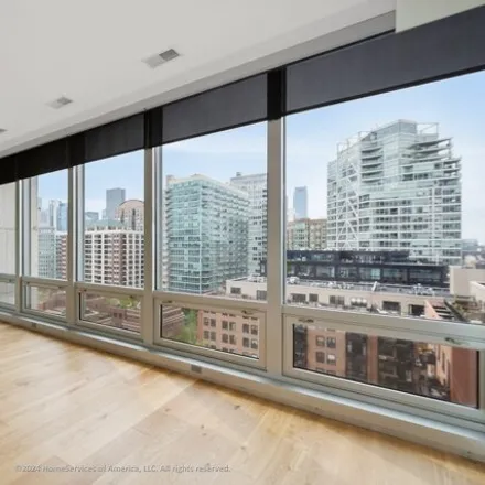 Image 4 - 517-531 West Superior Street, Chicago, IL 60610, USA - Condo for sale