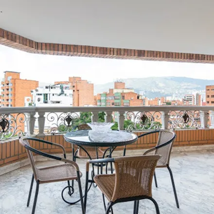 Buy this 3 bed apartment on Calle 79 in Comuna 5 - Castilla, 050040 Medellín