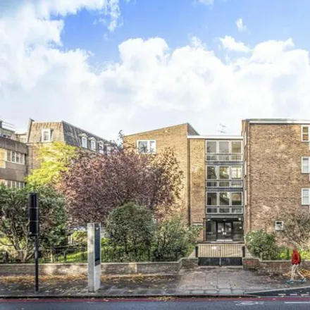 Buy this 1 bed apartment on Carrick Court in Kennings Way, London