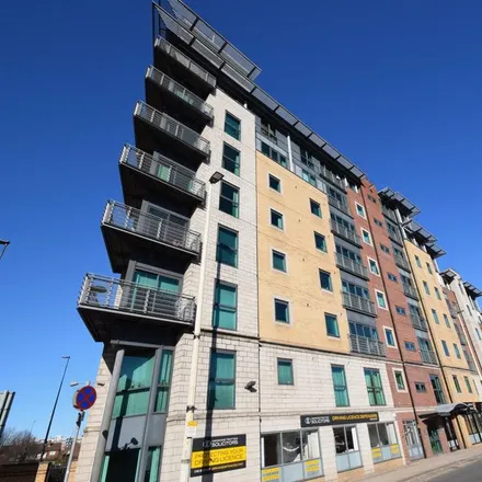 Rent this 1 bed apartment on City Point II in Bloom Street, Salford