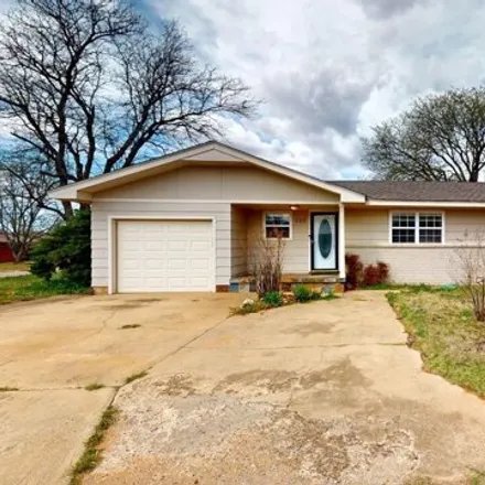 Buy this 3 bed house on 226 Willow Avenue in Woodward, OK 73801