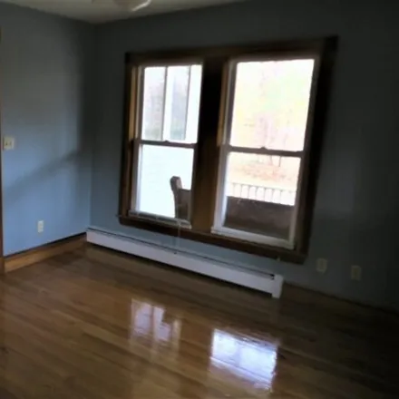 Image 4 - 28 Wilkins Street, Gleasondale Station, Hudson, MA 01749, USA - Apartment for rent