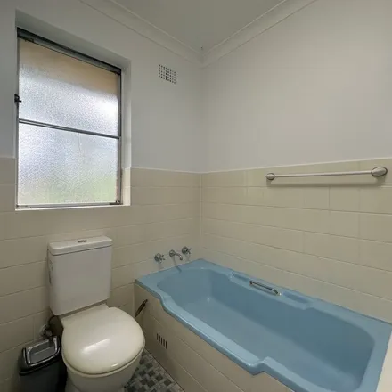 Image 6 - Ocean Street, Penshurst NSW 2222, Australia - Apartment for rent