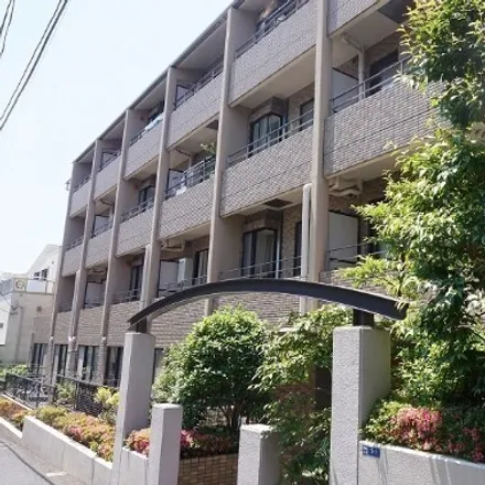 Rent this studio apartment on ル・フェール南青山 in 長者丸通り, Minamiaoyama 3-chome