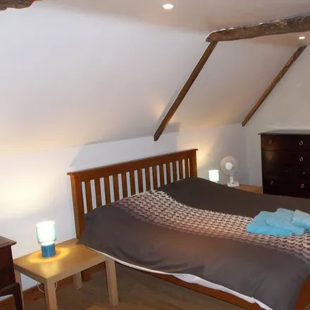 Rent this 2 bed house on 50500 Saint-Georges-de-Bohon