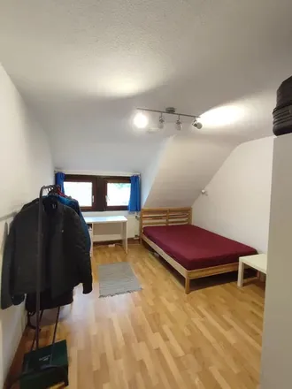 Rent this 1 bed apartment on Auf der Steige 12 in 71287 Weissach, Germany