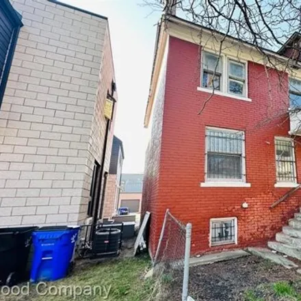 Buy this 4 bed house on 91 in 95 Mount Vernon Street, Detroit