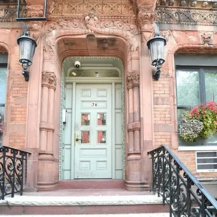 Image 4 - 76 Saint Marks Place, New York, NY 10003, USA - Apartment for rent