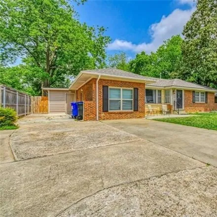 Image 2 - 1216 Westlawn Drive, Norman, OK 73069, USA - House for rent