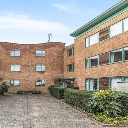Rent this 2 bed apartment on 57 Sunderland Avenue in Oxford, OX2 8HH