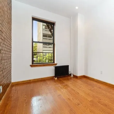 Image 3 - 203 East 14th Street, New York, NY 10003, USA - Apartment for rent