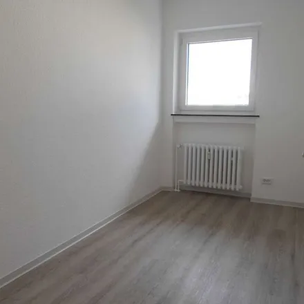Rent this 4 bed apartment on Zedernstraße 32 in 41239 Mönchengladbach, Germany