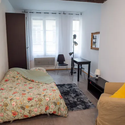 Image 6 - 6 Rue Hérold, 75001 Paris, France - Apartment for rent