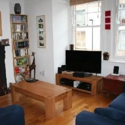 Image 2 - 100 Liberty Street, Stockwell Park, London, SW9 0EF, United Kingdom - Apartment for rent