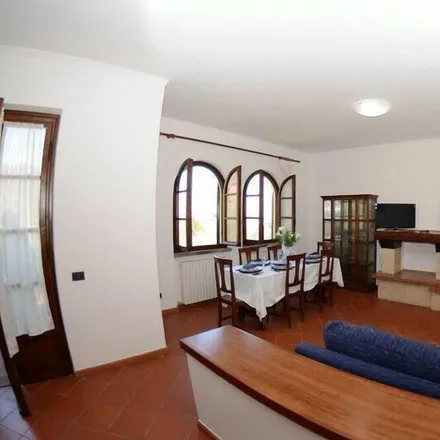 Image 7 - 55100, Italy - Apartment for rent