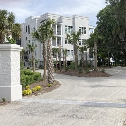 Buy this 3 bed condo on unnamed road in Charleston, SC 29413