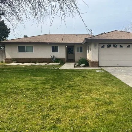 Buy this 3 bed house on 5901 Crestmore Street in Bakersfield, CA 93308