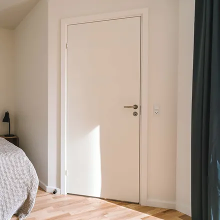 Rent this 4 bed room on Ellebjergvej in Borgmester Christiansens Gade, 2450 København SV